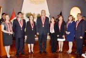 JOSÉ LUIS LECAROS TOMA JURAMENTO A SIETE JUECES SUPREMOS PROVISIONALES